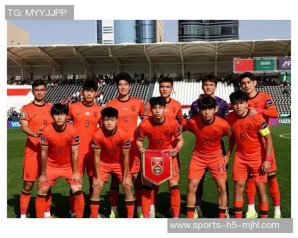 U23国足迎战乌兹别克斯坦王钰栋李昊先发杨希李镇全力出战